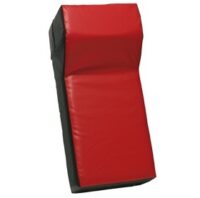 Sportief Boxing Gear Trap/stootkussen met hoek 75 x 35 x 25-15 Zwart/rood